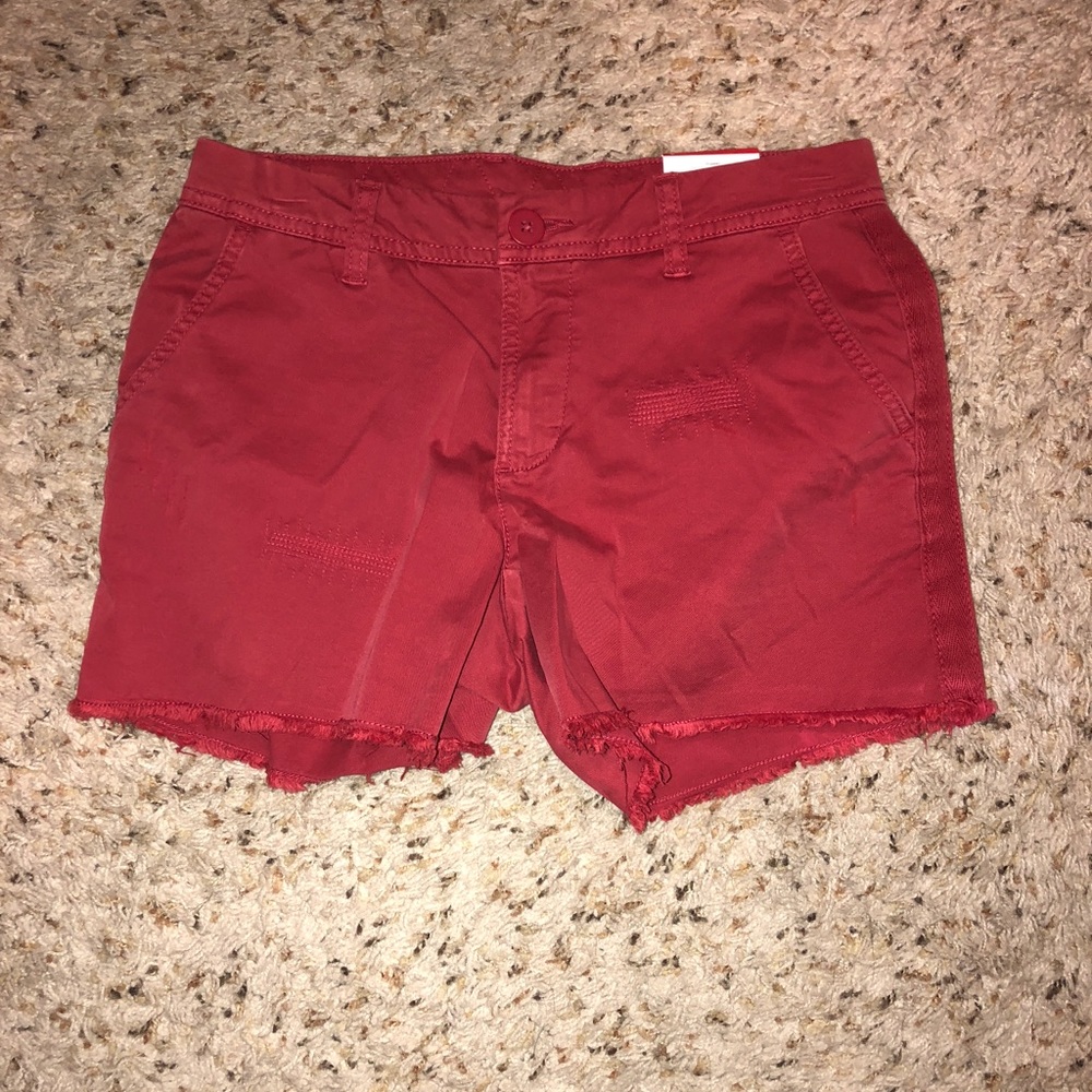 NEVER WORN shorts